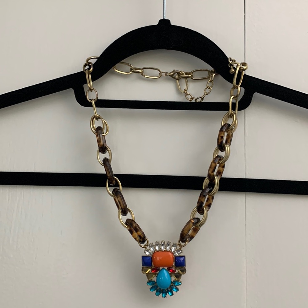 Bold necklace to spice up any outfit!